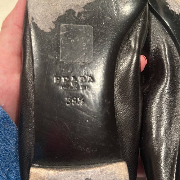 Prada pointed toe leather/patent leather flats - Picture 6 of 7